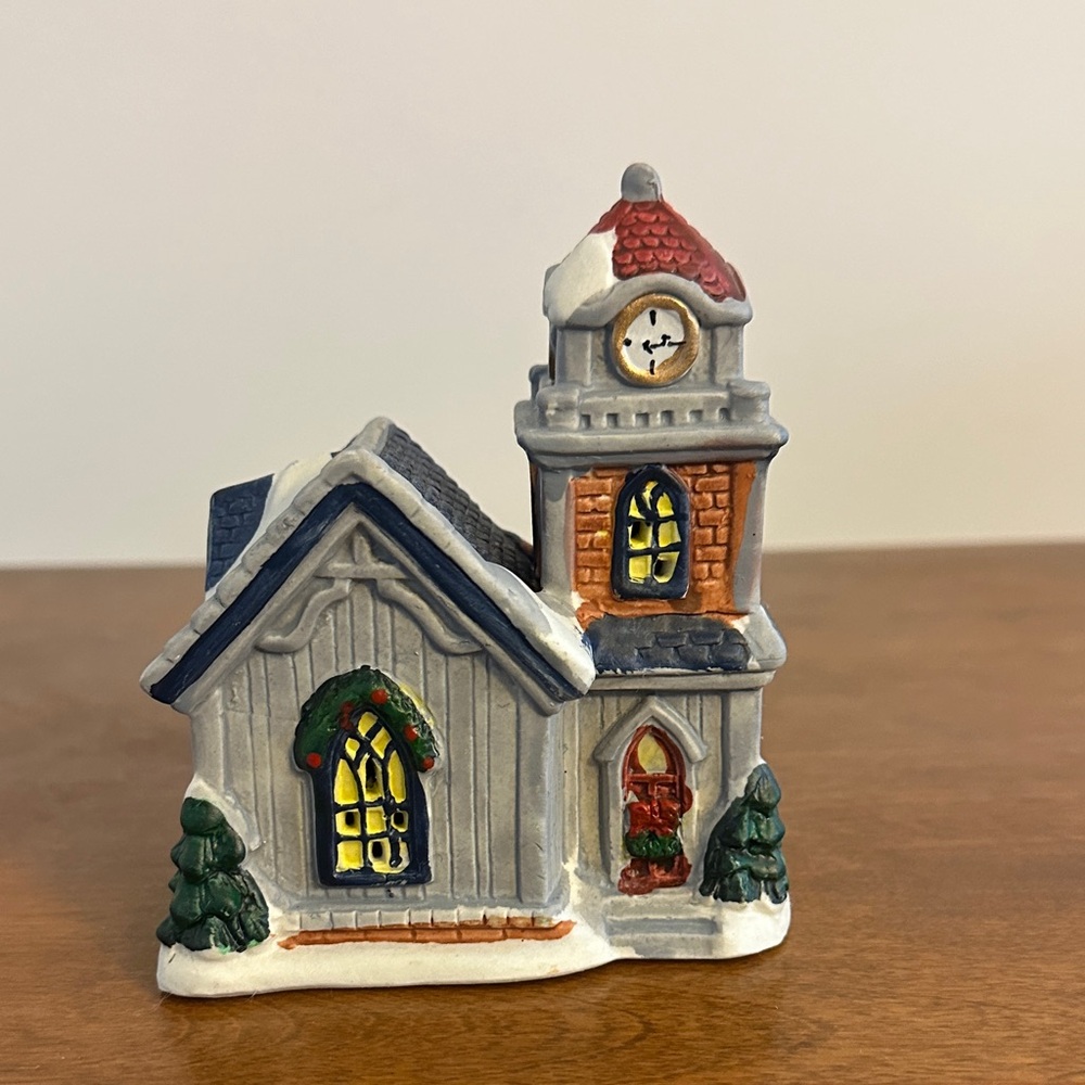 Greenbrier International Porcelain Christmas House Figurine